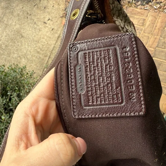 Vintage Coach Y2K 2000s Brown Leather Suede  Mini Shoulder Bag - Picture 4 of 8